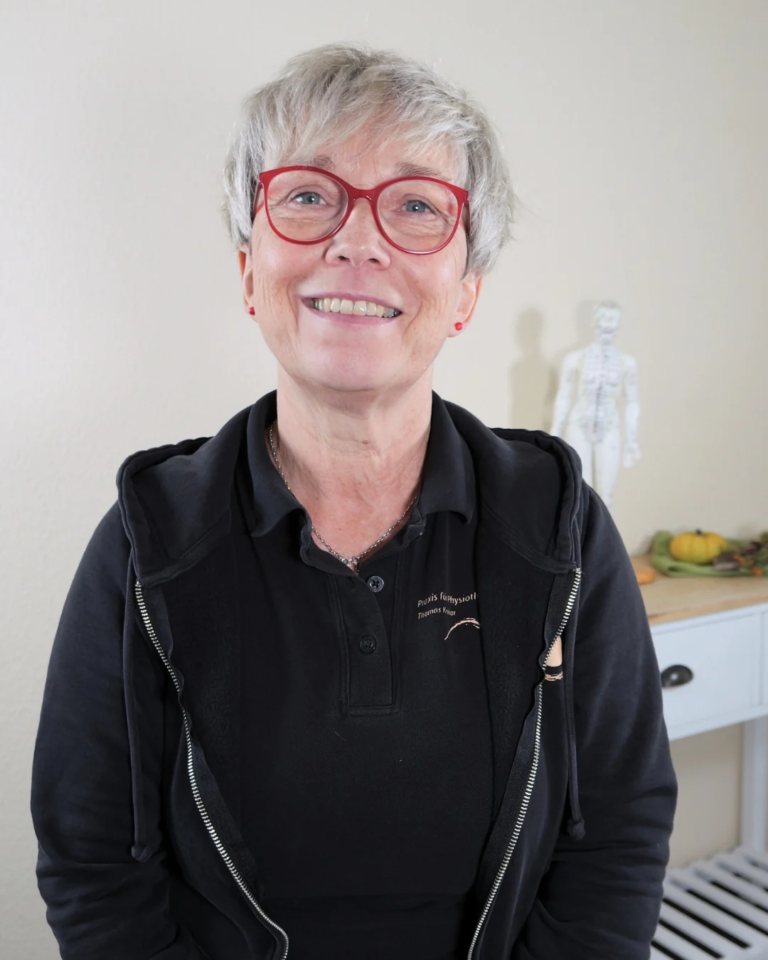 Ines K., Anmeldung · Servicekraft